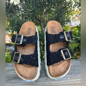 Corky Rumor Has It Black Macrame
Size 9